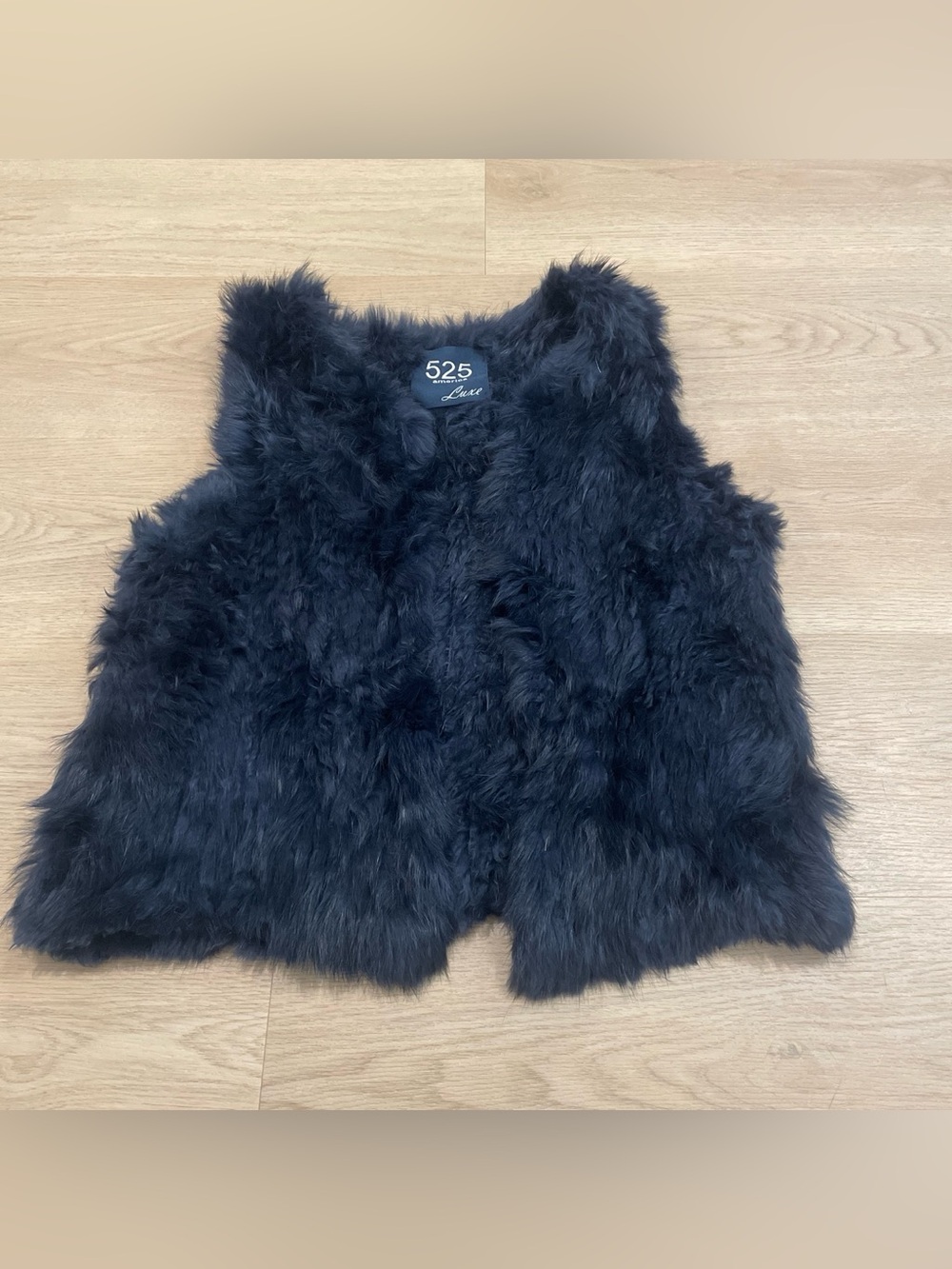 Luxe women Black Faux Fur Vest